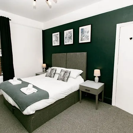Central Apt Sleeps 6, Parking, Smart Tv, Garden, Contact For Discounted Prices Exeter Exterior photo